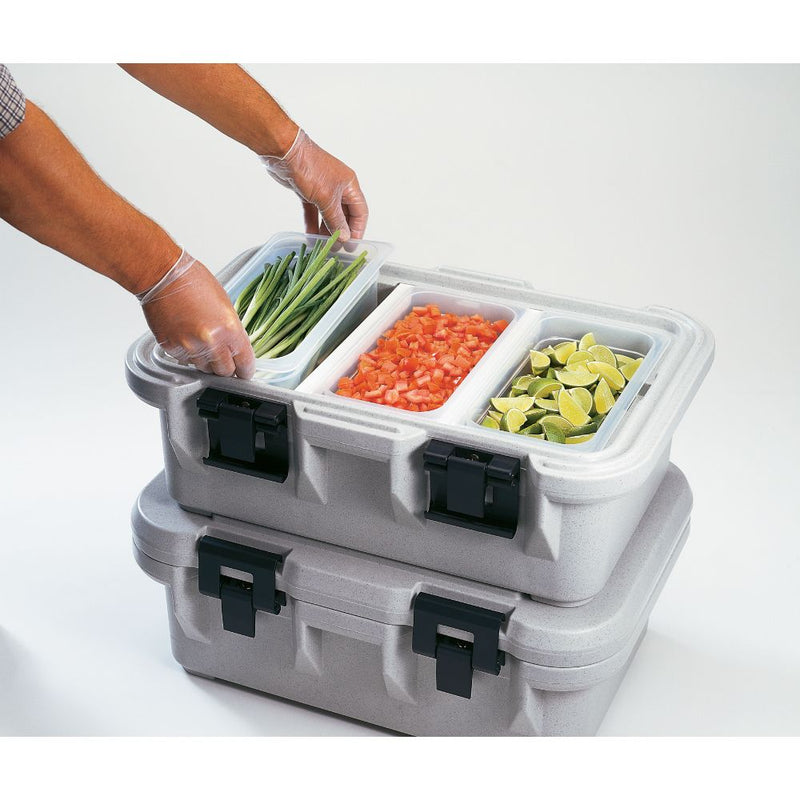 Cambro UPCS160 - 25"W Food Pan Carrier - Top Load - (1) Full-Size x 6"D - Choose Color