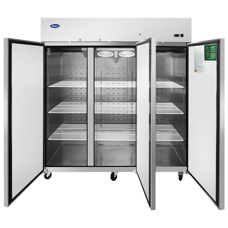 Atosa MBF8003GR - Congelador vertical de 78" de ancho - (3) puertas - Montaje superior